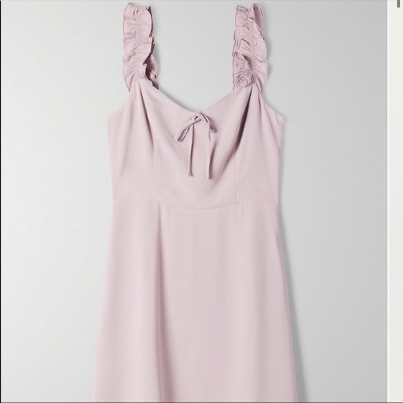 Aritzia Dresses & Skirts - Sunday best flirt ruffle dress